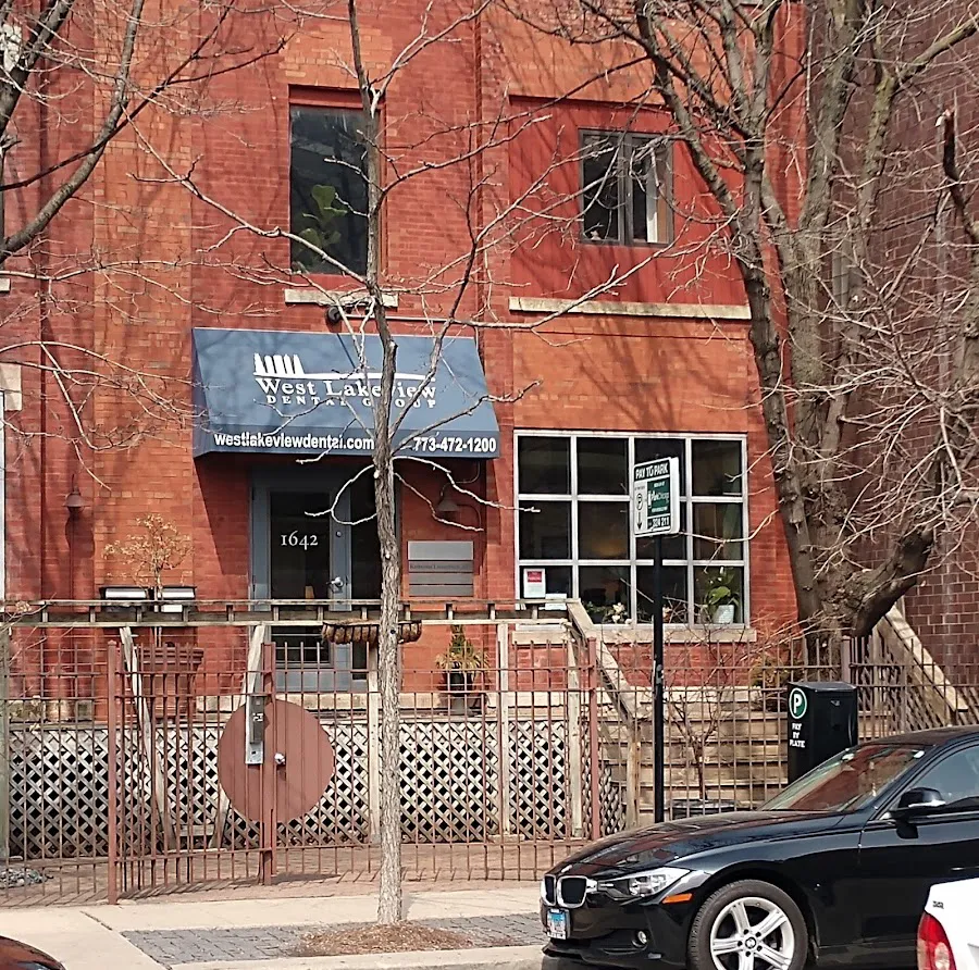 Damen Dental Associates Picture 2
