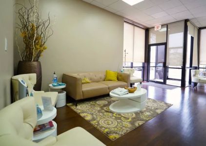 1st Family Dental-Andersonville