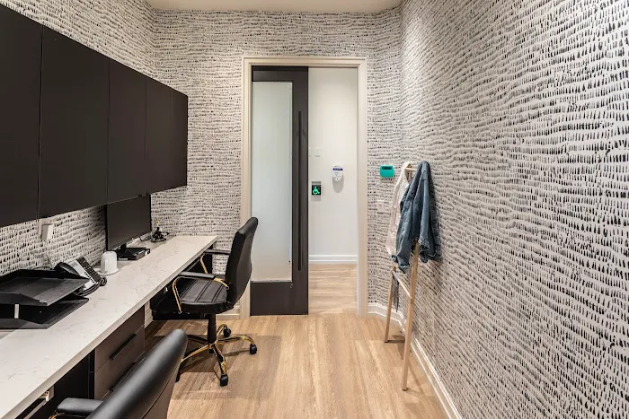 14th Avenue Dentistry - Markham Picture 1