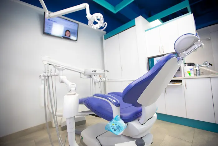 Aquadent Dental Care 6