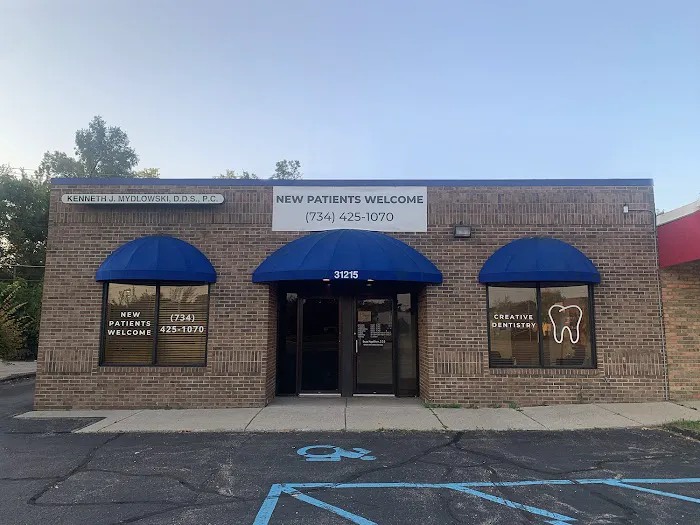 LakeView Family Dental Livonia 1