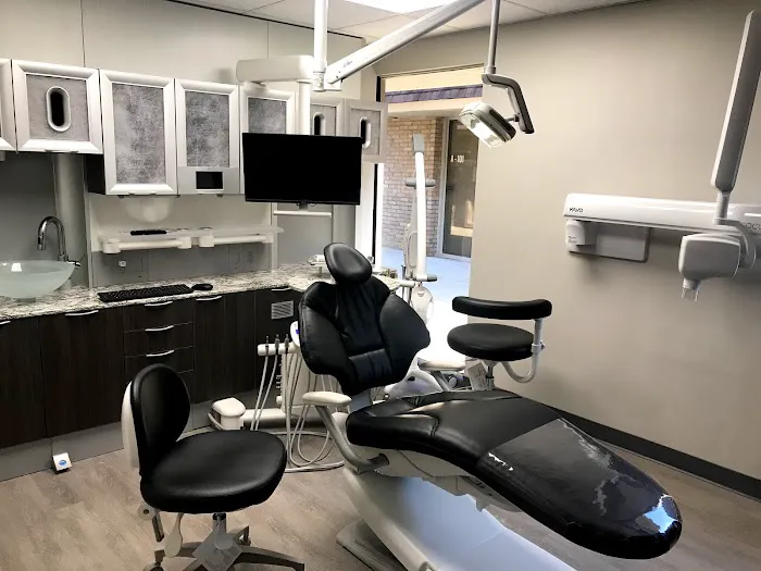 Farmington Dental Studio Family & Emergency Dentistry Picture 2