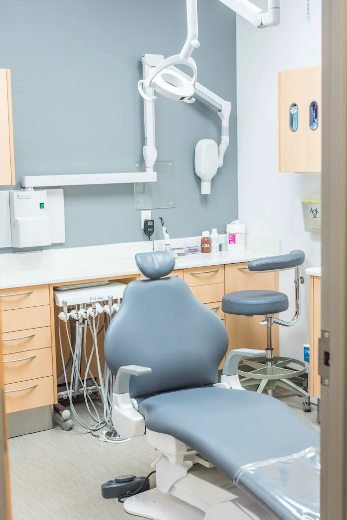 Billings Bridge Dental Centre Picture 6