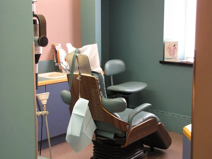 K&K Dental Studio 3