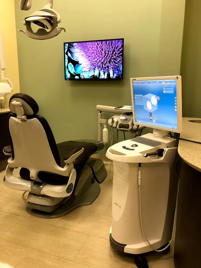 Train Yards Dental Centre - Dr. Da Costa & Associates 2