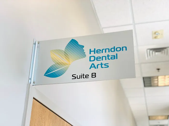 Herndon Dental Arts Picture 5