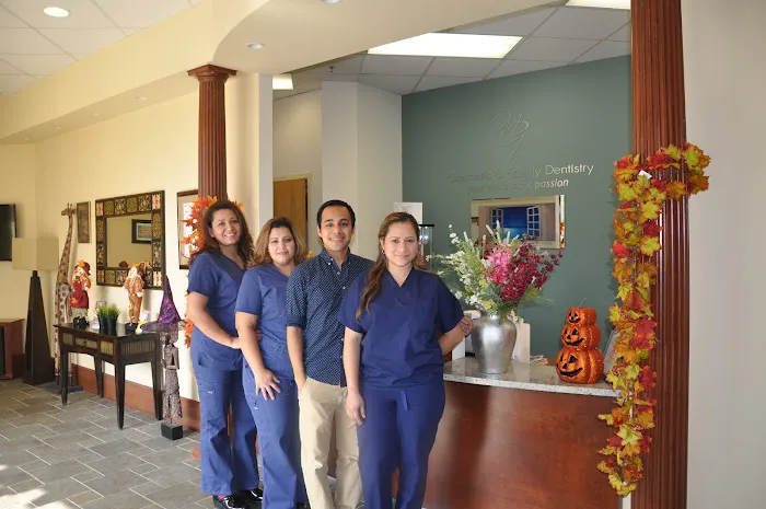 Cosmetic & Family Dentistry 3