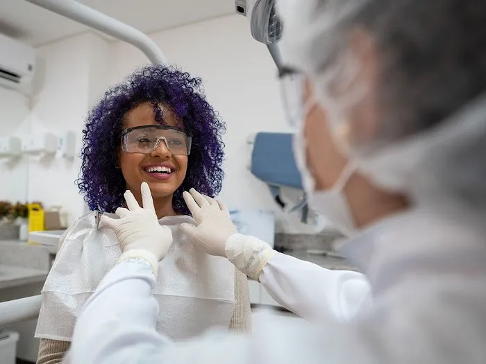 Hamilton Dental 7