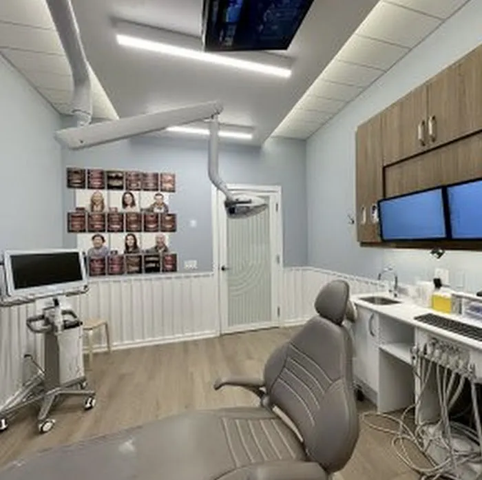 Smiling Dental Dundas 6
