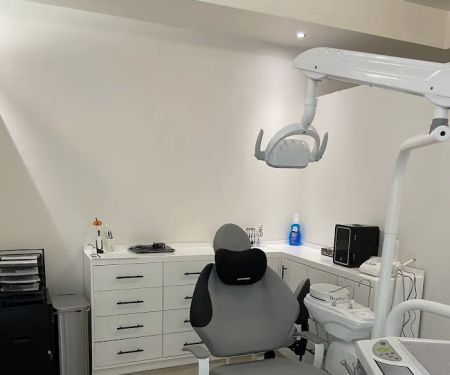 LB DENTAL