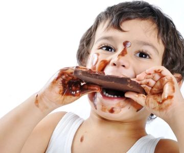 How Sugar Causes Tooth Decay: The Role of Sugar in Cavities and Dental Health