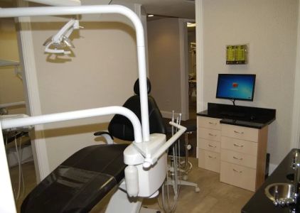 T Station Dental Group