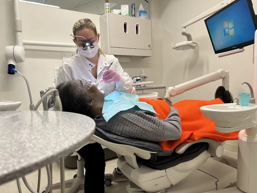 Seaport Dental Associates Picture 3