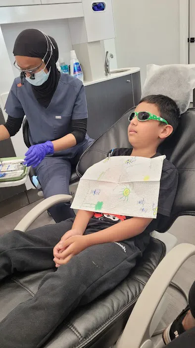 Dental on 6th Picture 1