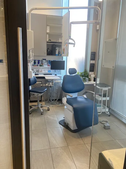 New West Dentistry & Implant Centre Picture 8