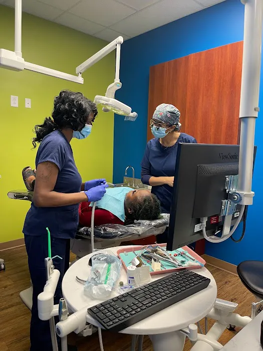 7 Days Family Dental - West Indy 6