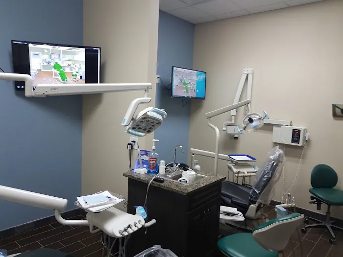 Dentist Orthodontics Implants 2