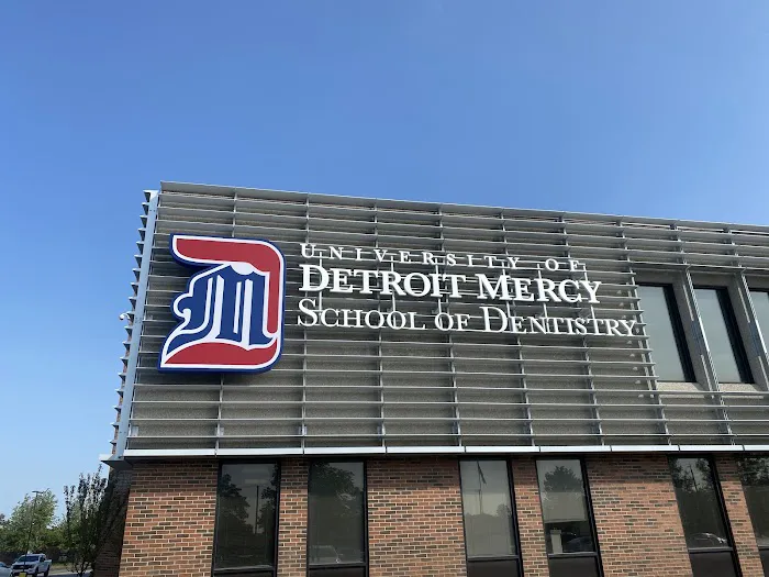 DETROIT MERCY DENTAL CENTER Picture 2