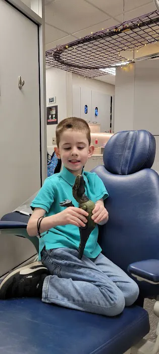 Tree Town Pediatric Dentistry Picture 1