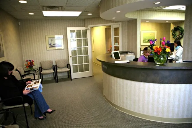 Pointe Dental Group - Grosse Pointe Farms Picture 7