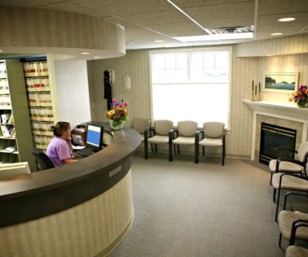 Pointe Dental Group - Grosse Pointe Farms
