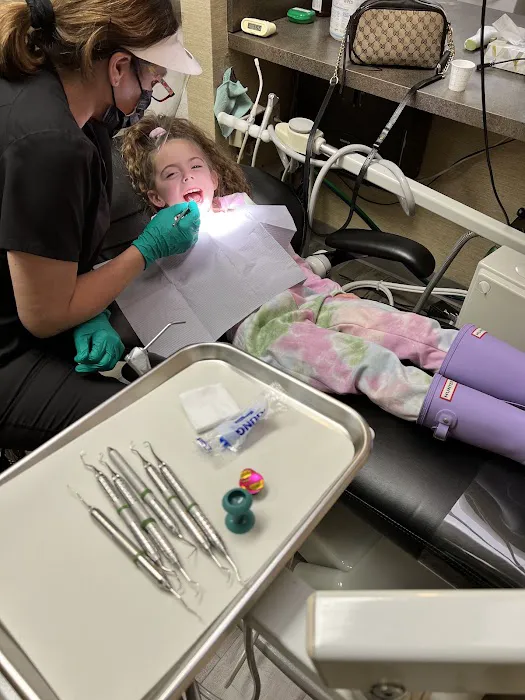 Pointe Dental Group - Grosse Pointe Farms Picture 8