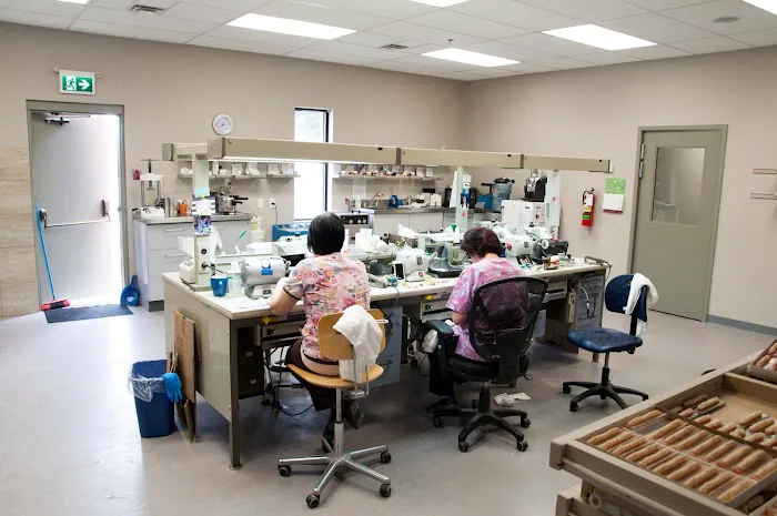 Bardgett Smile Center - Dentures and Implants Clinic Picture 5