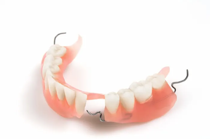 Bardgett Smile Center - Dentures and Implants Clinic Picture 1
