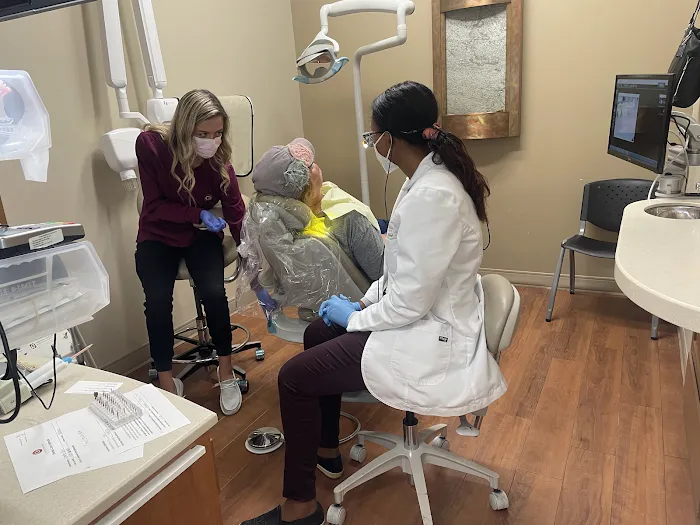 Comprehensive Dentistry Picture 5