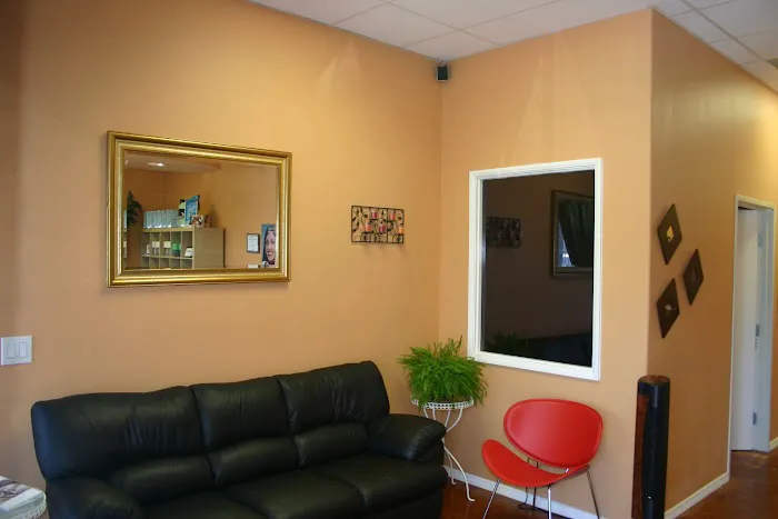 Health & Beauty Dental Center 3