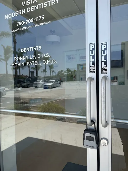 Vista Modern Dentistry Picture 1