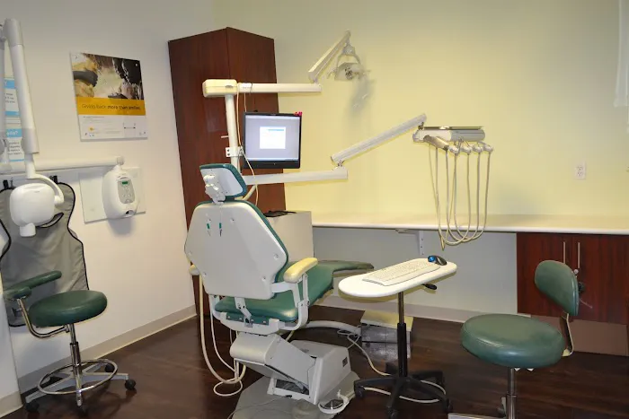 Vista Dental Group Picture 2