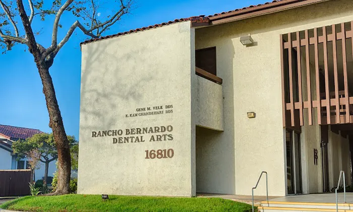 Rancho Bernardo Dental Arts Picture 3