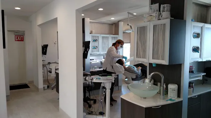 Encinitas Cosmetic Dentistry Picture 3