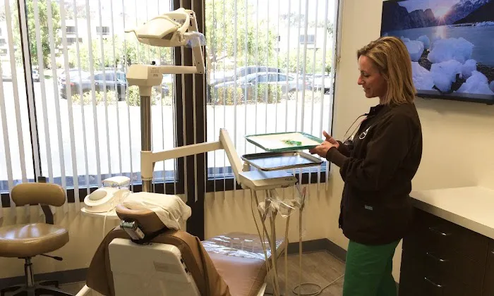 Classic Dental Smiles of Rancho Bernardo Picture 6