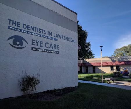 The Dentists In Lawrence