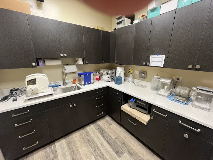 Caring Dental Smiles of Glenview Picture 8