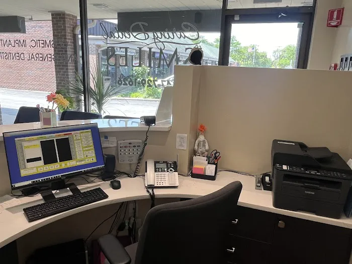 Caring Dental Smiles of Glenview Picture 1