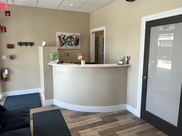 Caring Dental Smiles of Glenview Picture 3