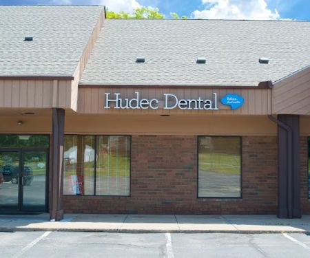 Hudec Dental