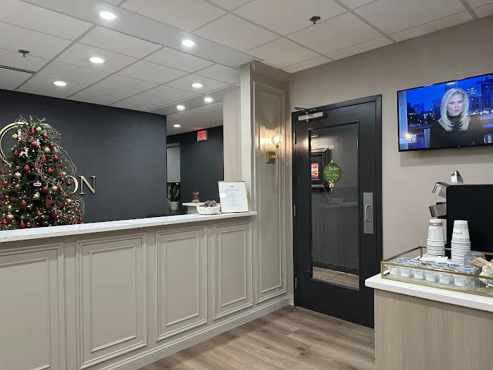 Royalton Dental Associates: Daniel Florian, DMD 6