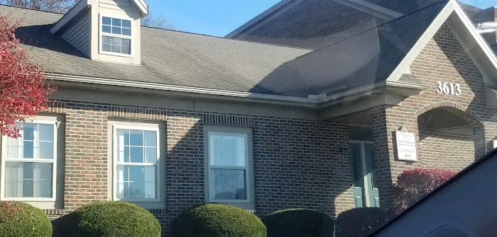 Dental Surgery Center Picture 4