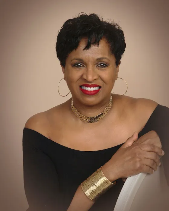 Great Smiles by Design: Dr. Lynda Butler, DDS 3