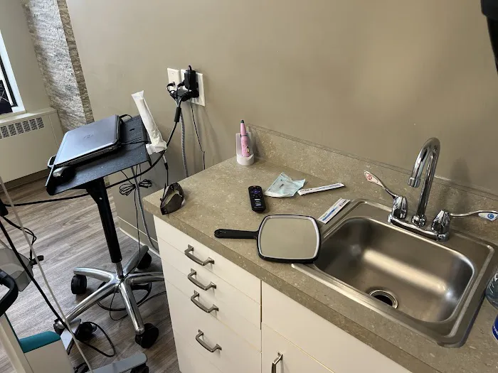 Diamond Dental of Beachwood; Barry Diamond D.D.S. 3