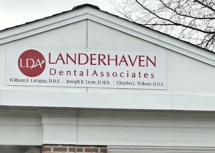Landerhaven Dental Associates