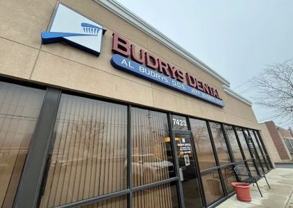 Budrys Dental