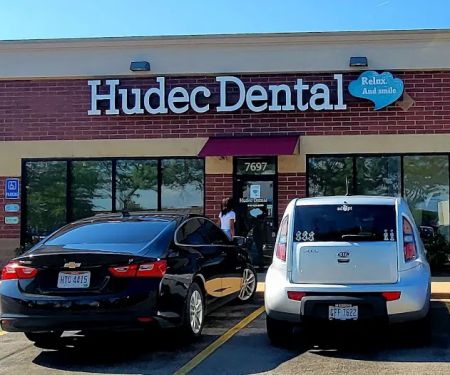 Hudec Dental