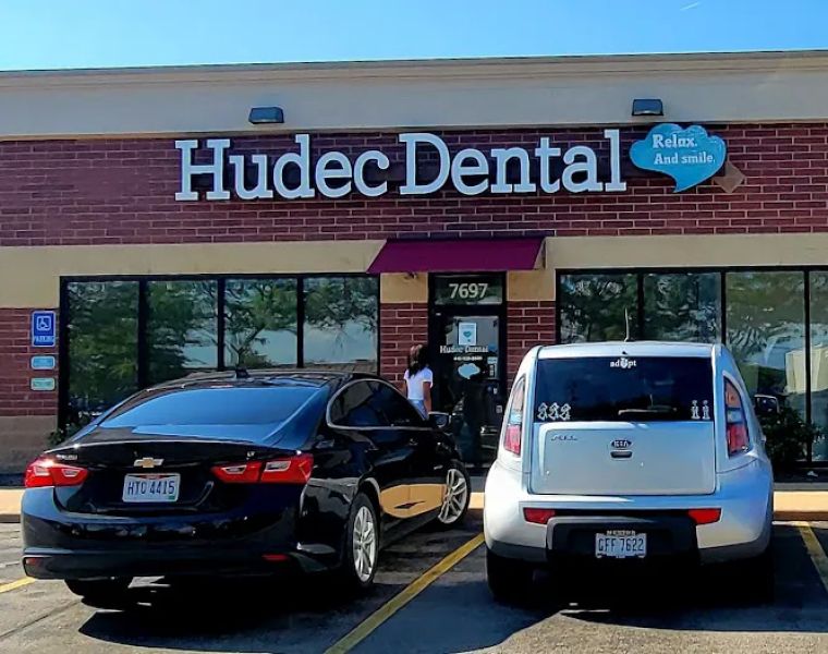 Hudec Dental