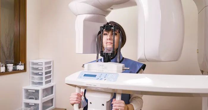 7x7 Dental Implant & Oral Surgery Specialists of San Francisco Picture 1