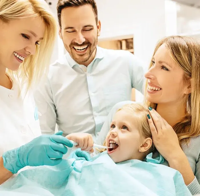 SMILES ON 35th - Seattle Dentist Picture 2